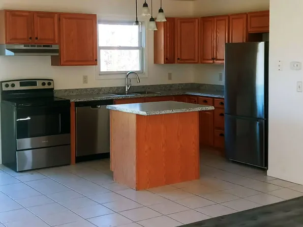 20071 Woodline APT 12, Edwardsburg, MI 49112