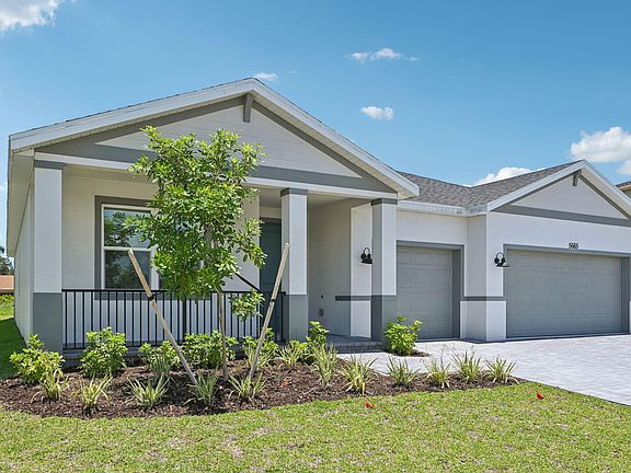 3rd image of 5665 Hampton Park Circle