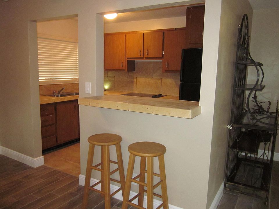 1st image of 4609 Bougainvilla Dr #5