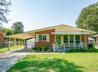 9913 East Ave, Louisville, KY 40272