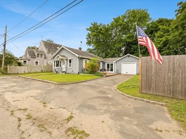 23 Freshmeadow Dr, Onset, MA 02558