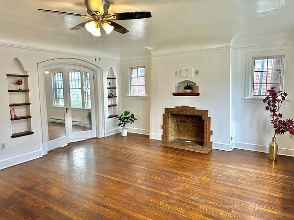 2nd image of 1201 Pacific Ave #1209