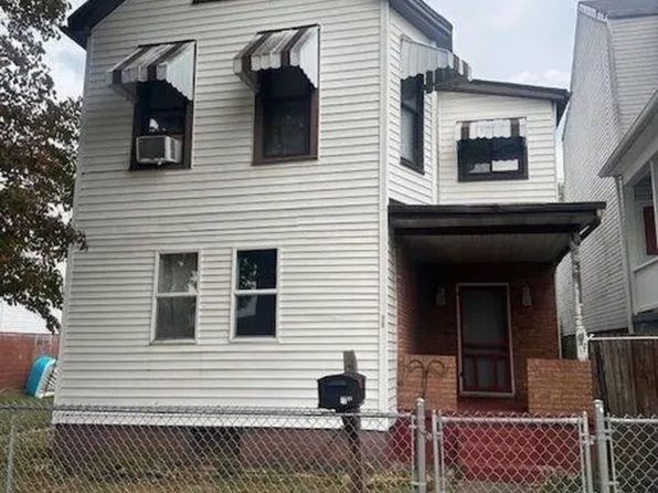 98 Iowa St #A, Wheeling, WV 26003