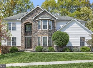 3908 Woodvale Rd, Harrisburg, PA 17109