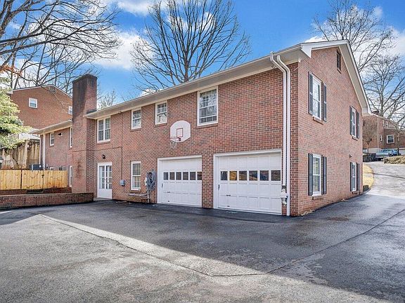 5th image of 501 Darwin Rd SW