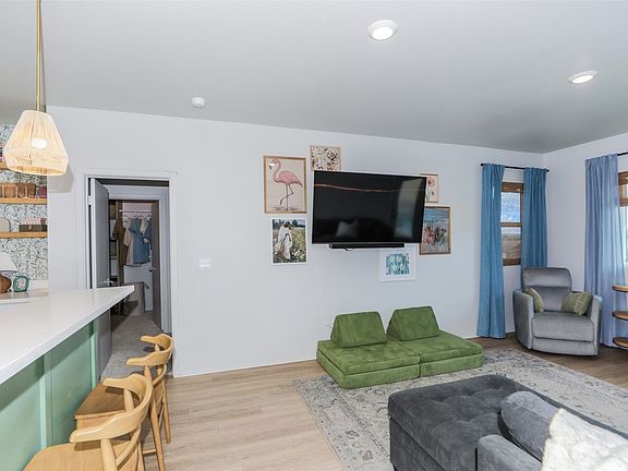5th image of 91-4099 Hikuono St #1812