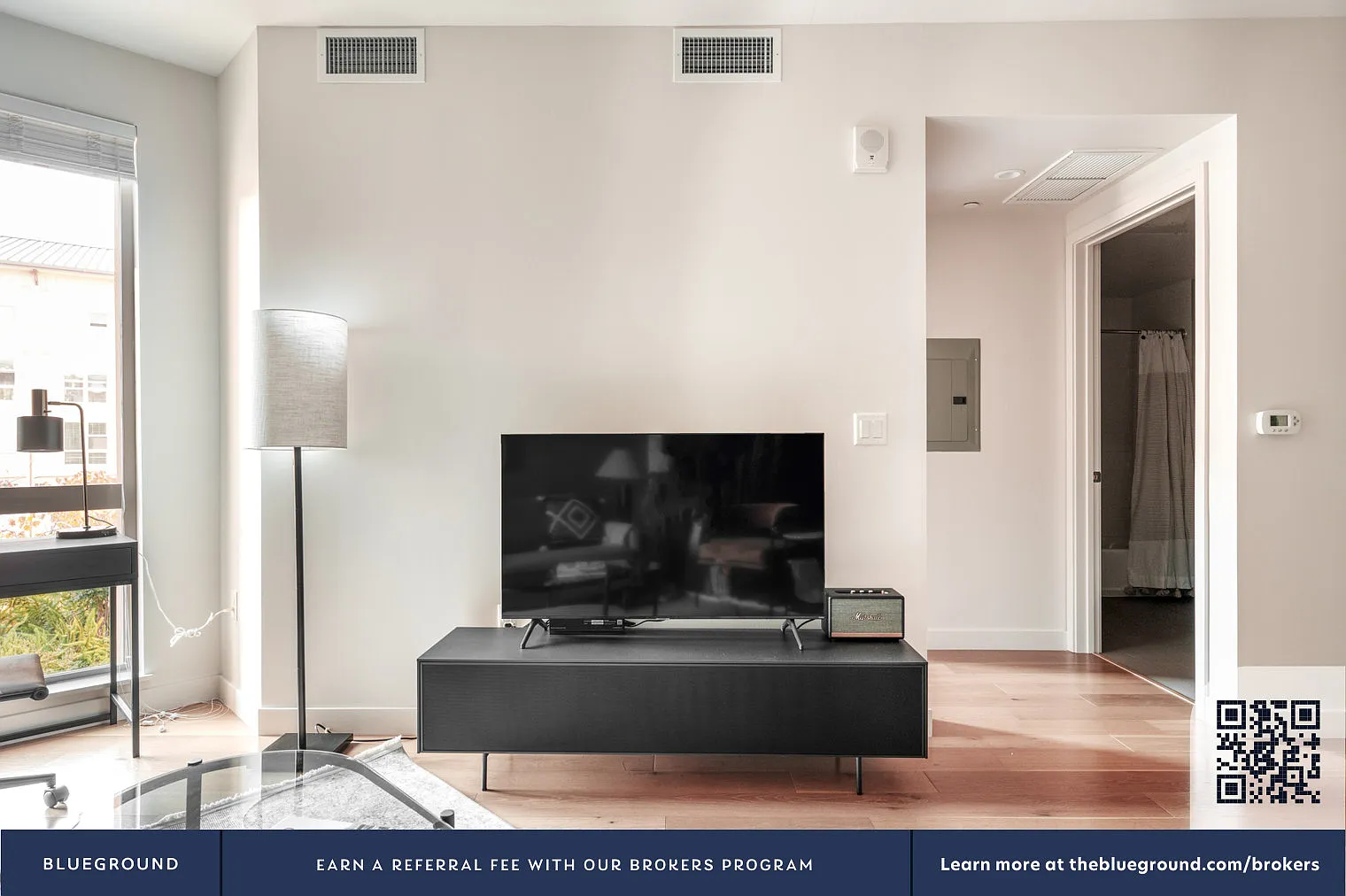 1 bed, 1.0 bath, 644 sqft, $4,730 — Photo 3