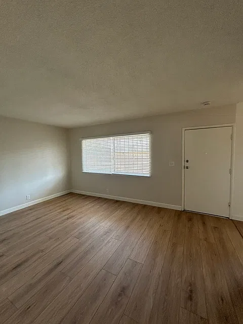 2 bed, $1,950 — Photo 3