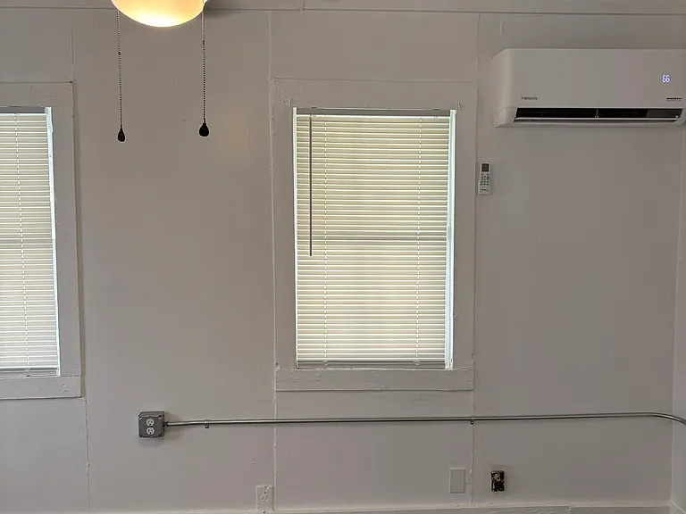 311 Crouchet St — Photo 8