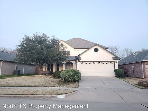 3rd image of 5240 Chessie Cir