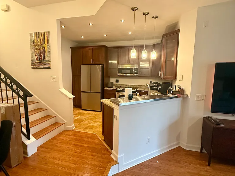 709 Mainsail Dr — Photo 17