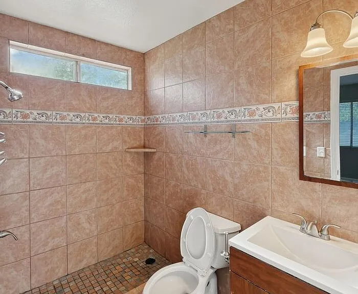 4910 W Gail Dr — Photo 10