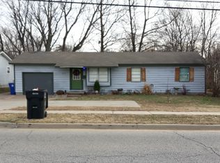 1021 S Elm Pl, Broken Arrow, OK 74012