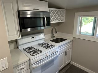 161 Chestnut St #18, Pasadena, CA 91103