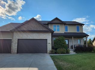 6605 Granite Ridge Ct, Lincoln, NE 68526