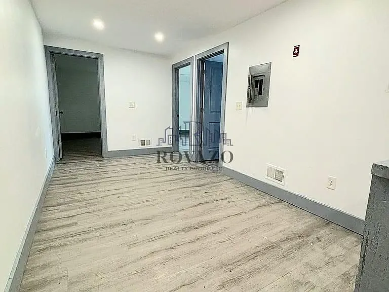 655 S 11th St #2A — Photo 3