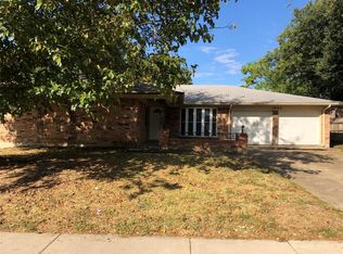 3004 Legend Rd, Arlington, TX 76014