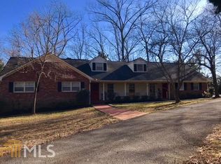 211 S Ridge Rd, Summerville, GA 30747