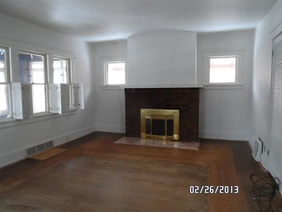 2nd image of 40 East Ave S