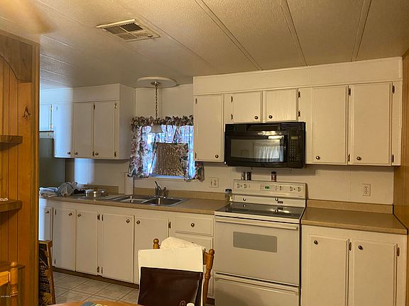 3rd image of 4065 E University Dr Lot 505