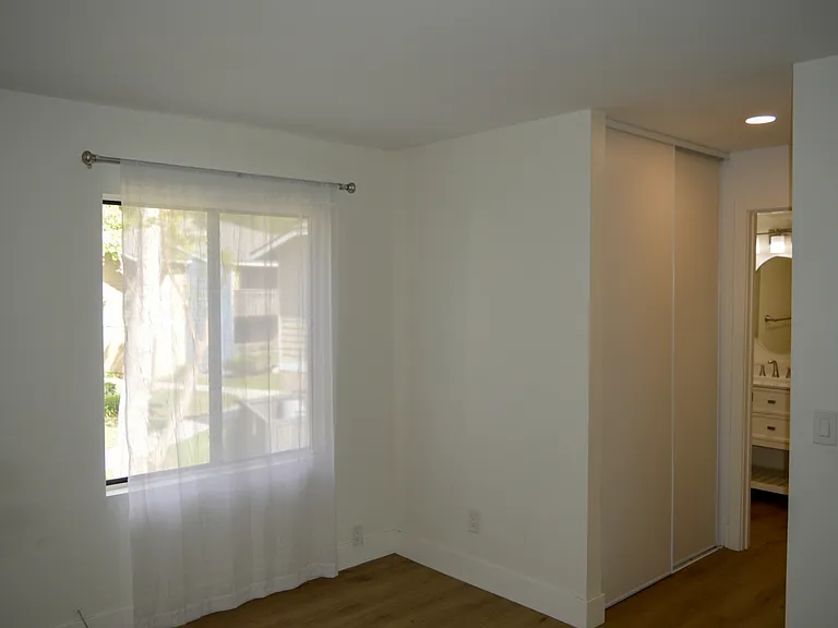 3535 Banbury Dr #178 — Photo 11
