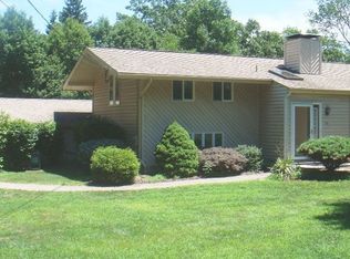 36 Crescent Rd, Pine Brook, NJ 07058