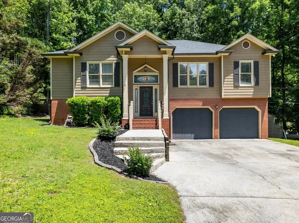 6335 Flat Rock Dr, Flowery Branch, GA 30542