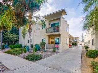 Apartment Building in Park Mesa Heights with Laundry On-Site and Parking, View Park, CA 90043