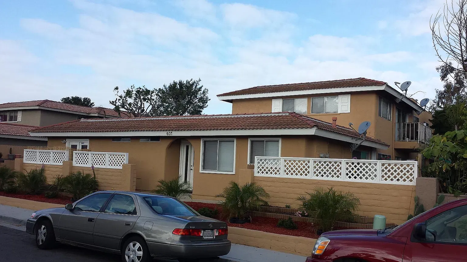 2 bed, 800 sqft, $2,850 — Photo 3