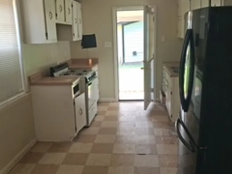 4637 Appleville St — Photo 1