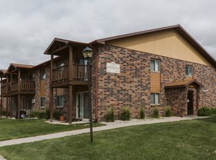 Chandler 1866, Grand Forks, ND 58201