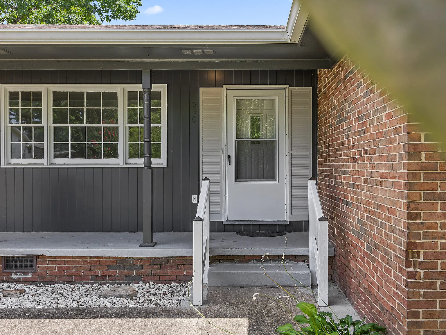 620 Lindsay Ave - 1 — Photo 3