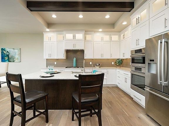 4th image of 1128 Victoria Falls Cir