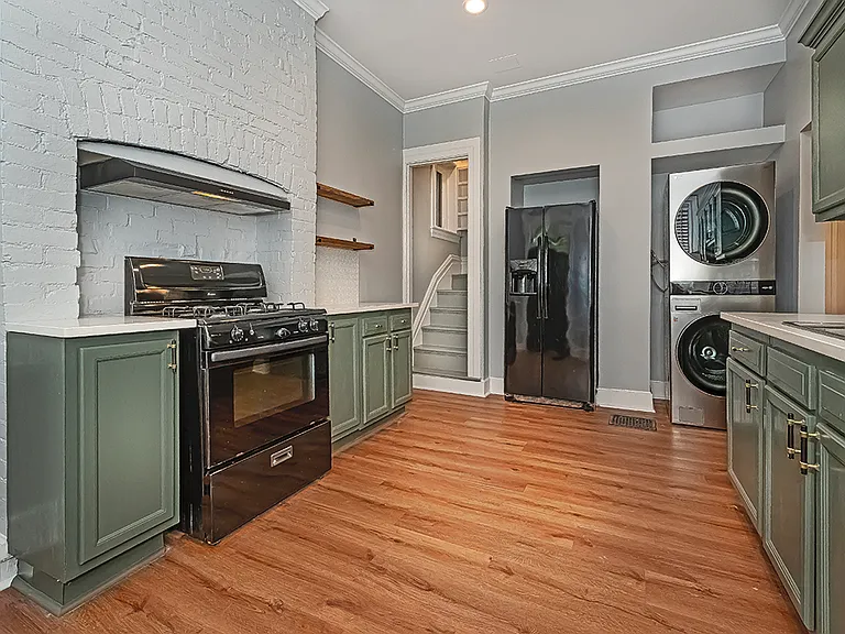 711 N Saint Clair St #1 — Photo 13