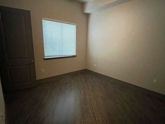 5th image of 9079 SW 107th Ave #301
