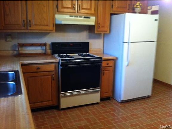 4th image of 1265 Lindsay Ln