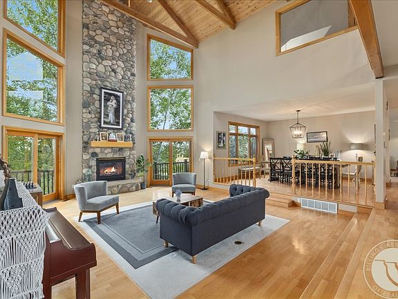 2nd image of 4770 Rockledge Rd