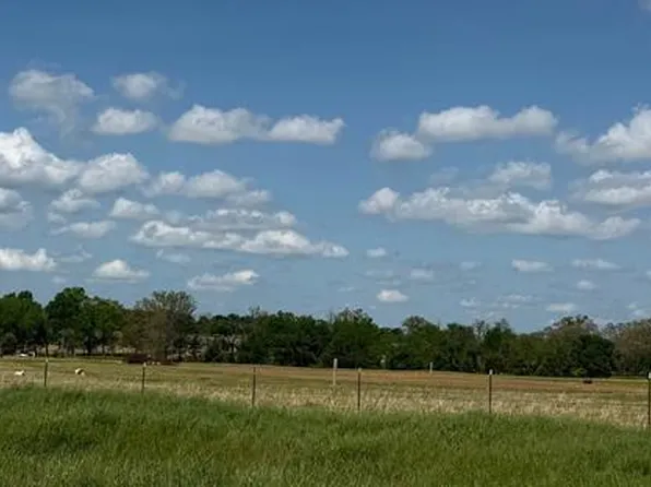 4792 Fm 44 W, De Kalb, TX 75559