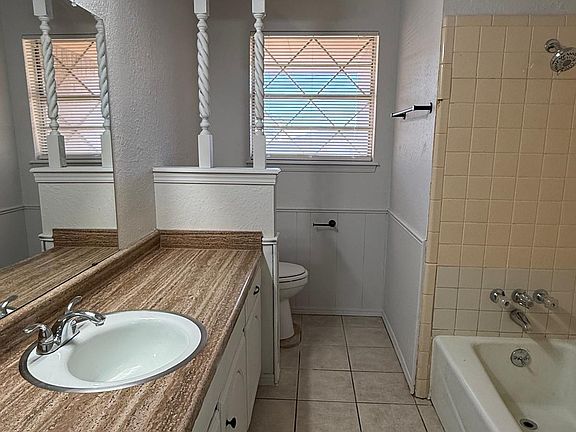 5th image of 5405 S Huddleston Dr