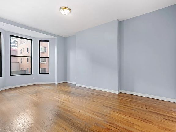 3rd image of 205 E 124th St APT 4A