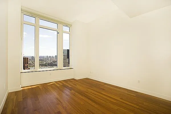 Rented by Platinum Properties | media 8