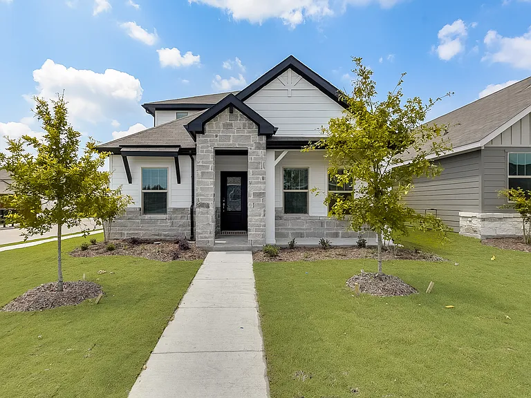 211 Monarch Way — Photo 1