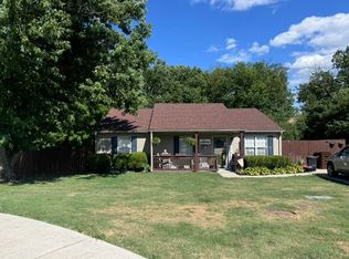 341 Irvine View St, Richmond, KY 40475