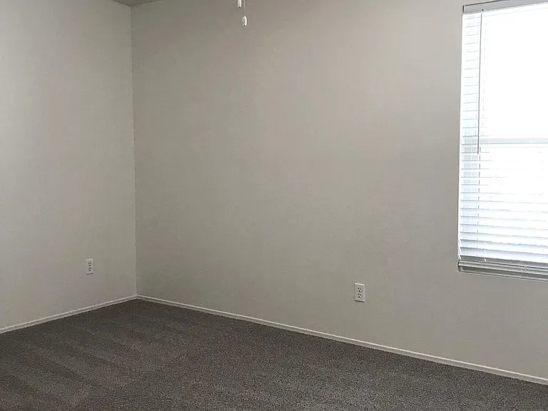 7800 N Nicole Pl — Photo 34