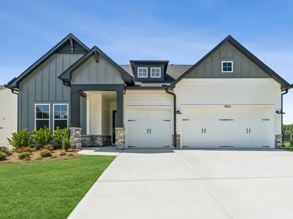 1403 Autumn Lake Dr SW, Gainesville, GA 30504
