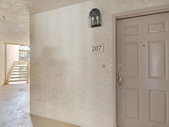 2nd image of 653 Oak Run Trl Unit 207