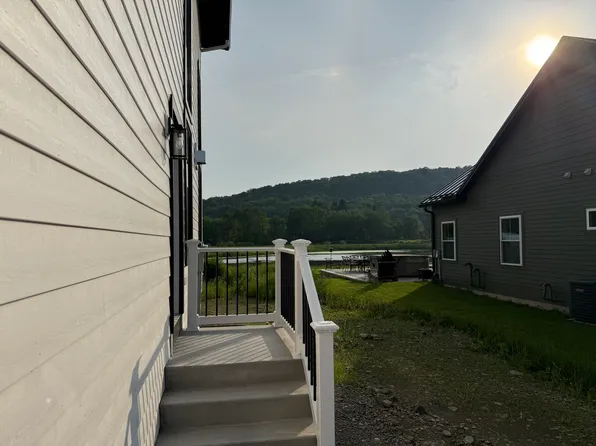 16 Fillmore Dr, Ellicottville, NY 14731