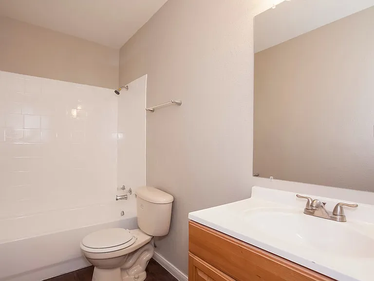 1817 Wren Dr — Photo 16