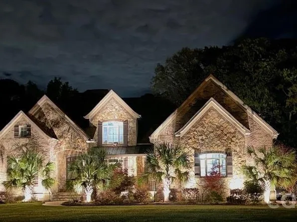 2215 Whiskery Dr, Waxhaw, NC 28173