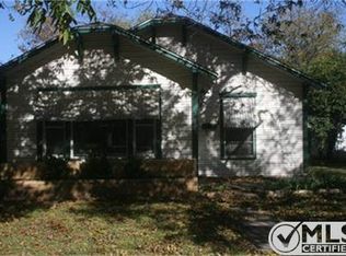 1008 N Buffalo Ave, Cleburne, TX 76033